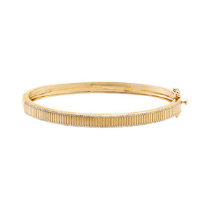 Diamond Pave Outlined Ridged Bangle 14K